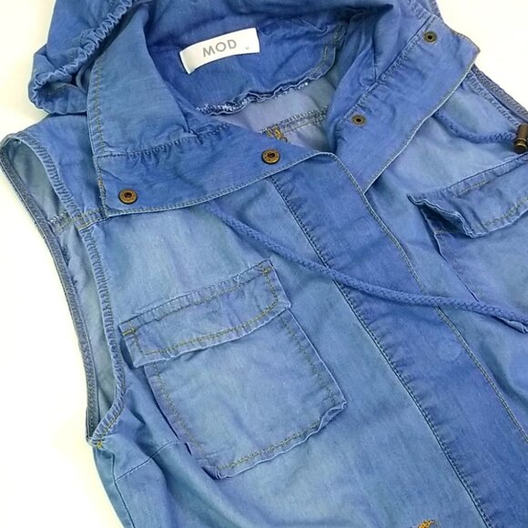 Mod Denim Vest with Hoodie - Picture 2 of 5